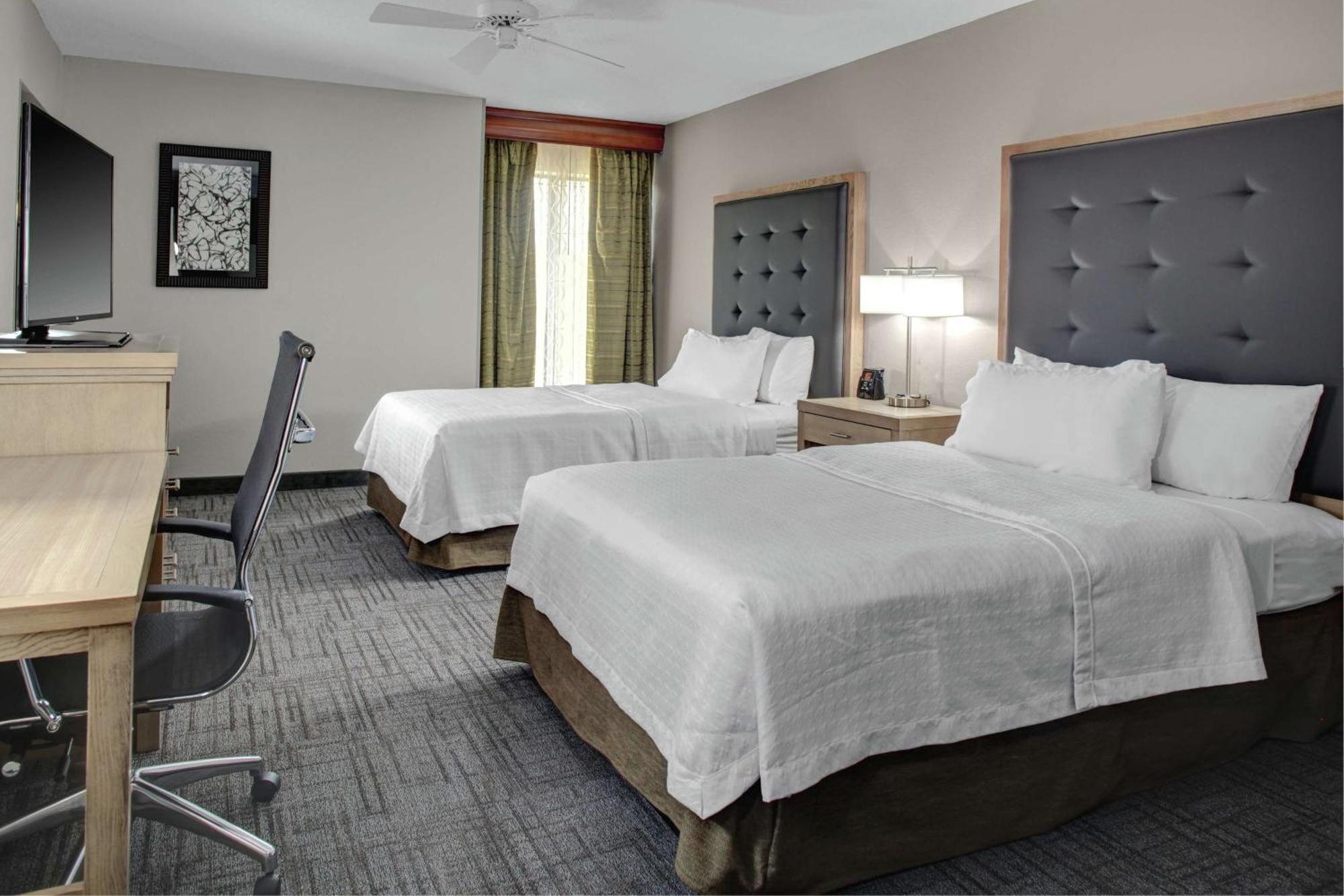 โฮมวูด สวีท บาย ฮิลตัน ริชมอนด์ เวสต์ เอนด์ Hotel Broad Meadows ภายนอก รูปภาพ