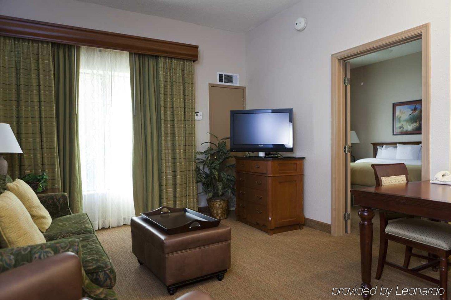 โฮมวูด สวีท บาย ฮิลตัน ริชมอนด์ เวสต์ เอนด์ Hotel Broad Meadows ห้อง รูปภาพ