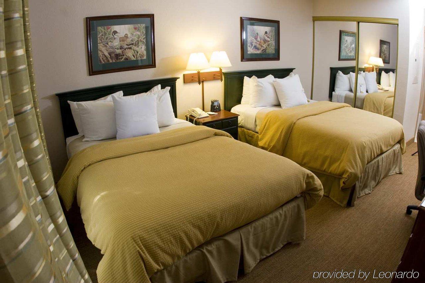โฮมวูด สวีท บาย ฮิลตัน ริชมอนด์ เวสต์ เอนด์ Hotel Broad Meadows ห้อง รูปภาพ
